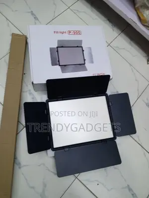 P-900 LED Fill Light With Tripod Stand for Studio