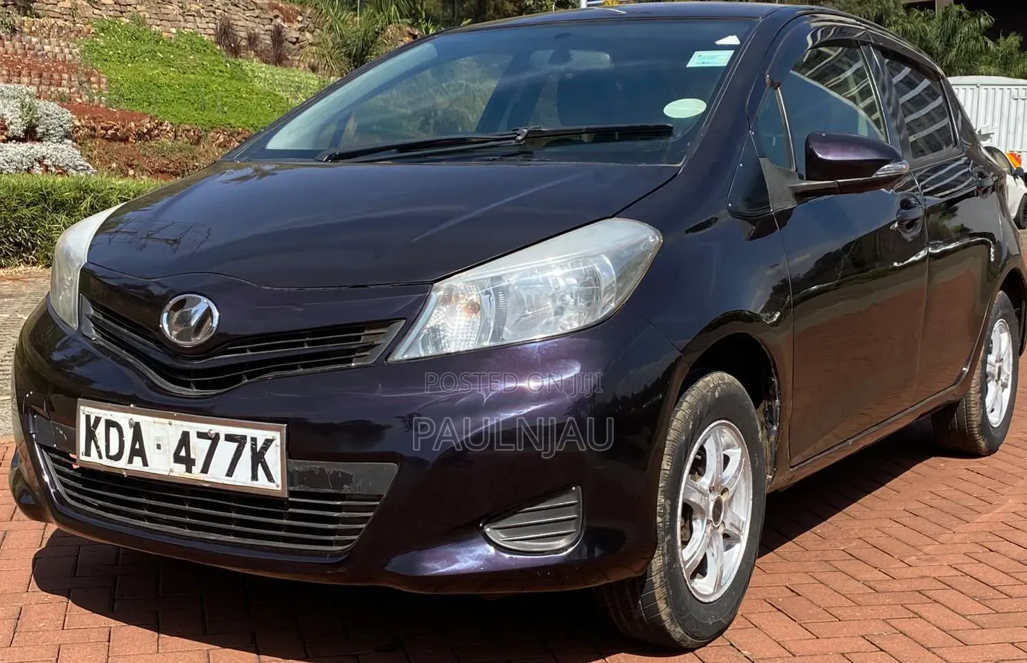Toyota Vitz 2013