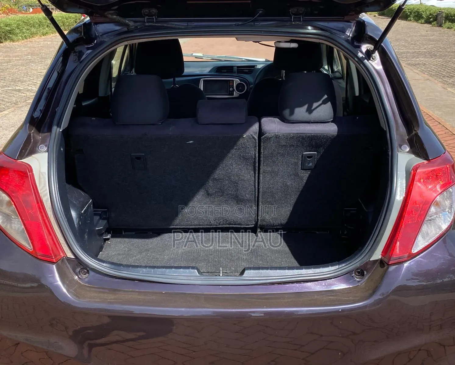 Toyota Vitz 2013