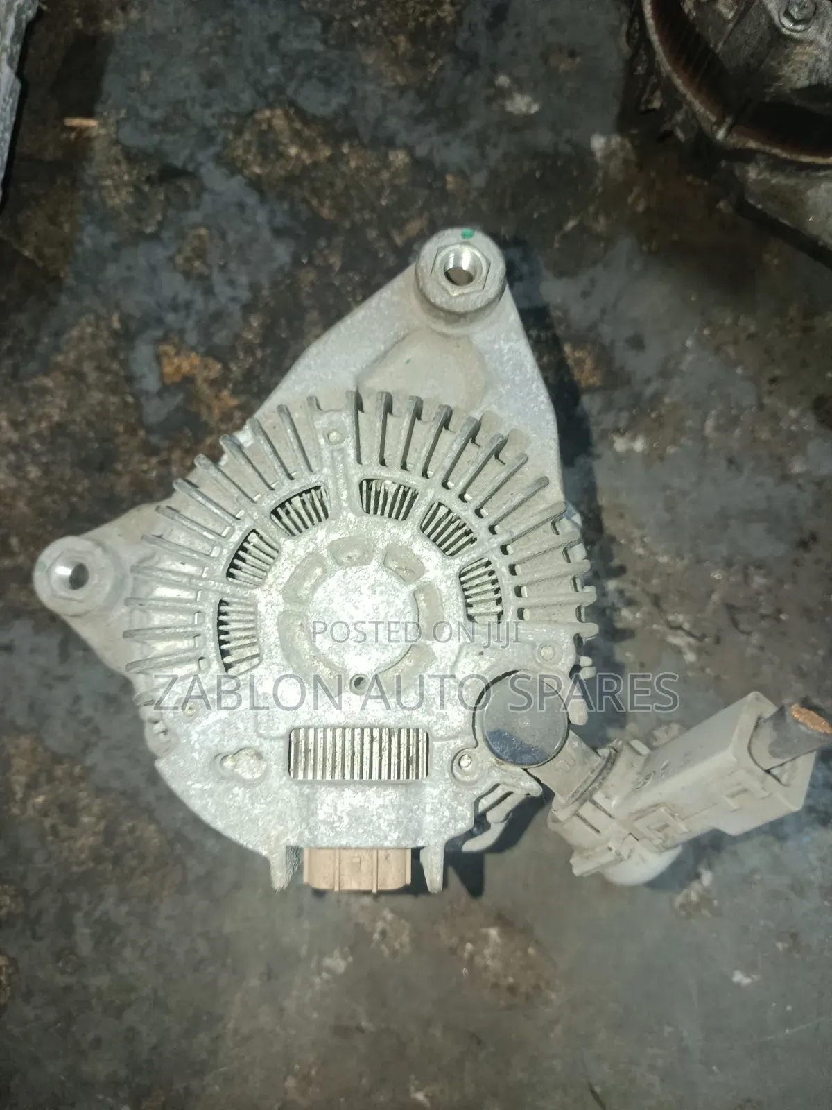Alternator Mazda