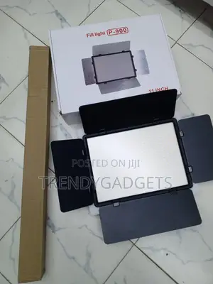 P-900 LED Studio Fill Light With Stand