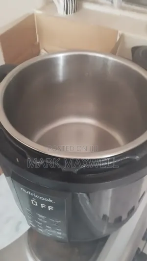 Nutricook Electric Pressure Cooker