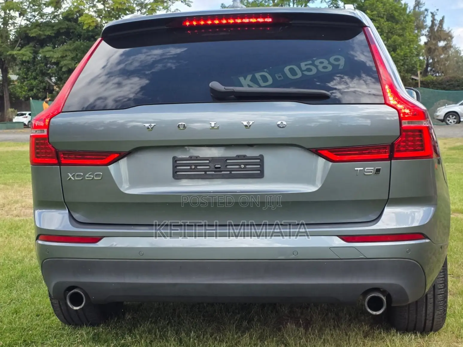 Volvo XC60 T5 R-Design AWD 2018 Gray