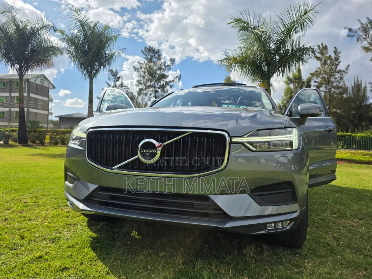 Volvo XC60 T5 R-Design AWD 2018 Gray