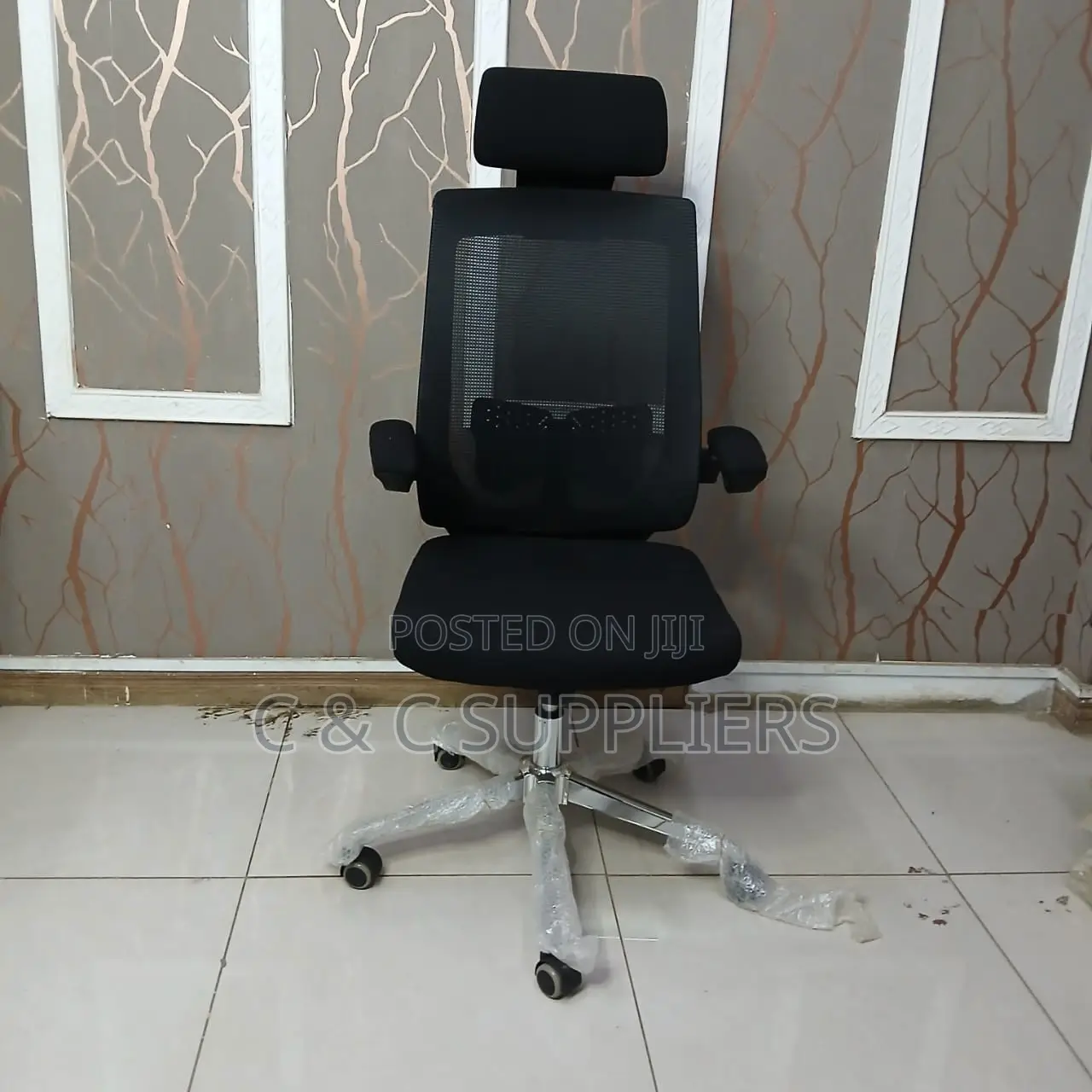 Swivel Ergonomic Seat