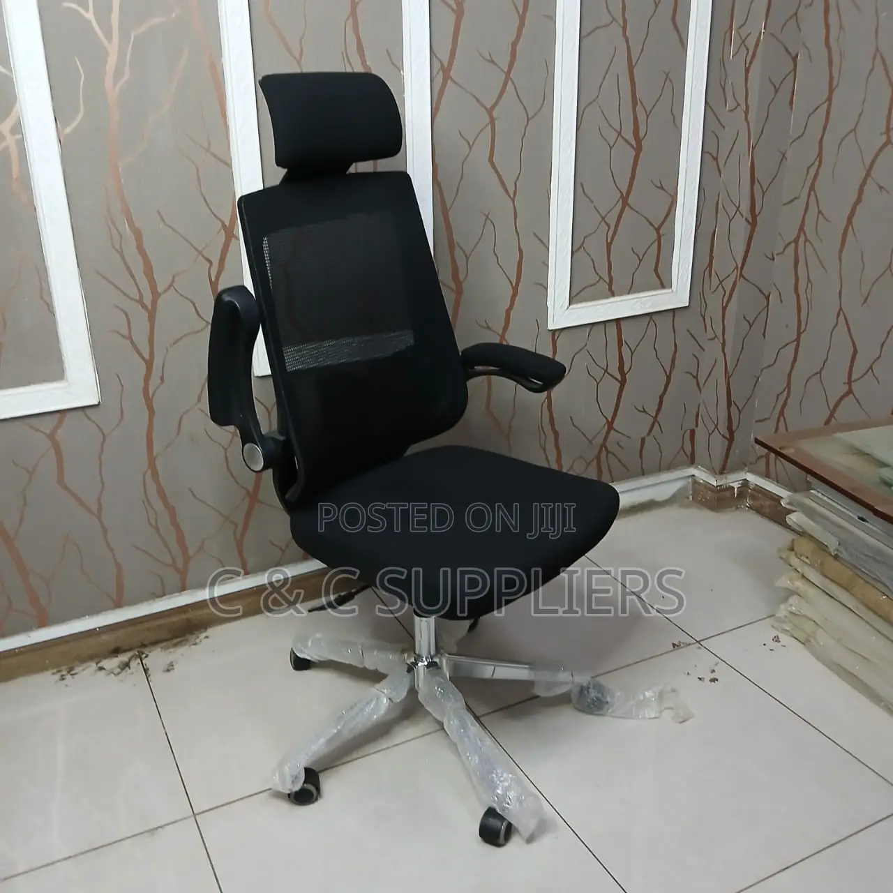 Swivel Ergonomic Seat