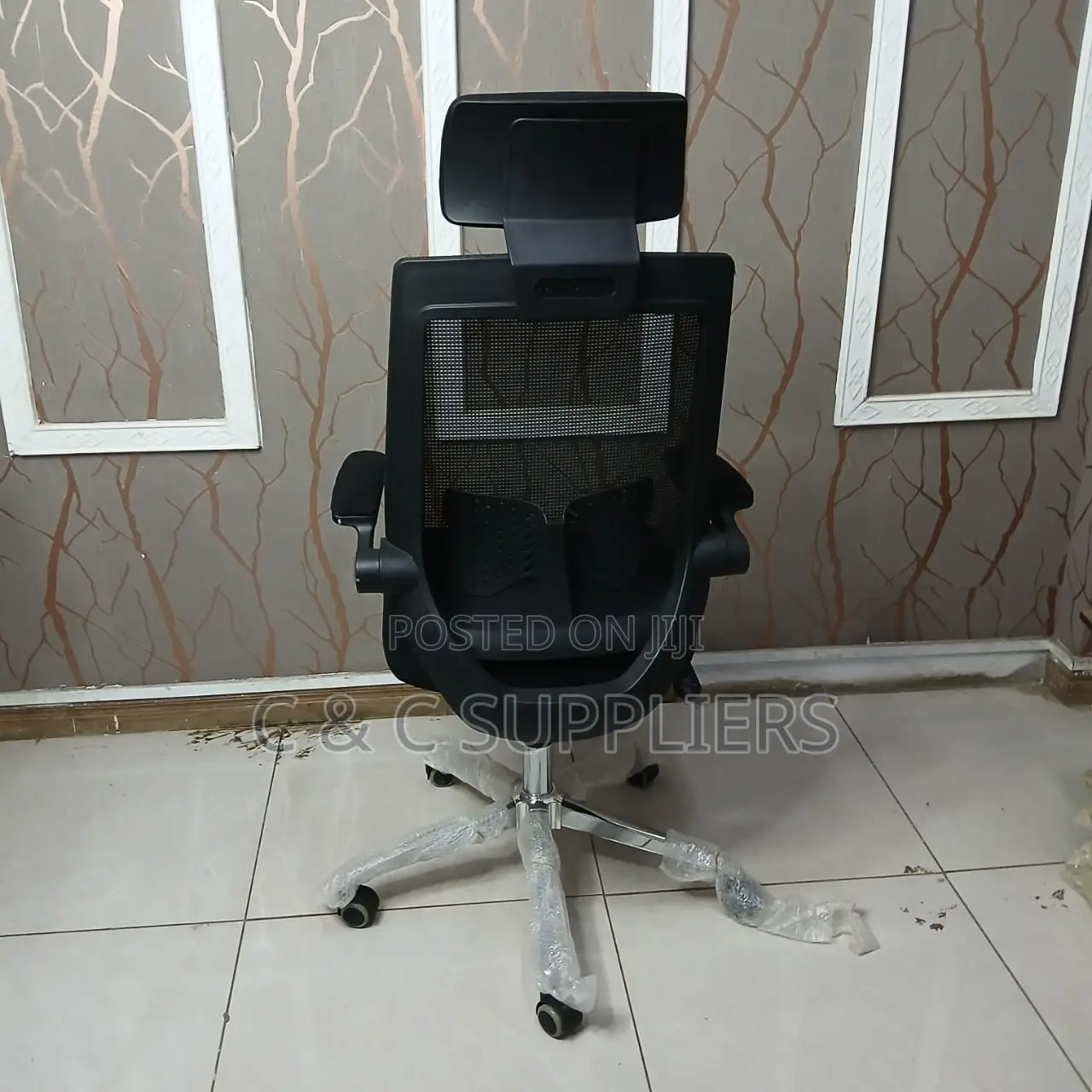 Swivel Ergonomic Seat