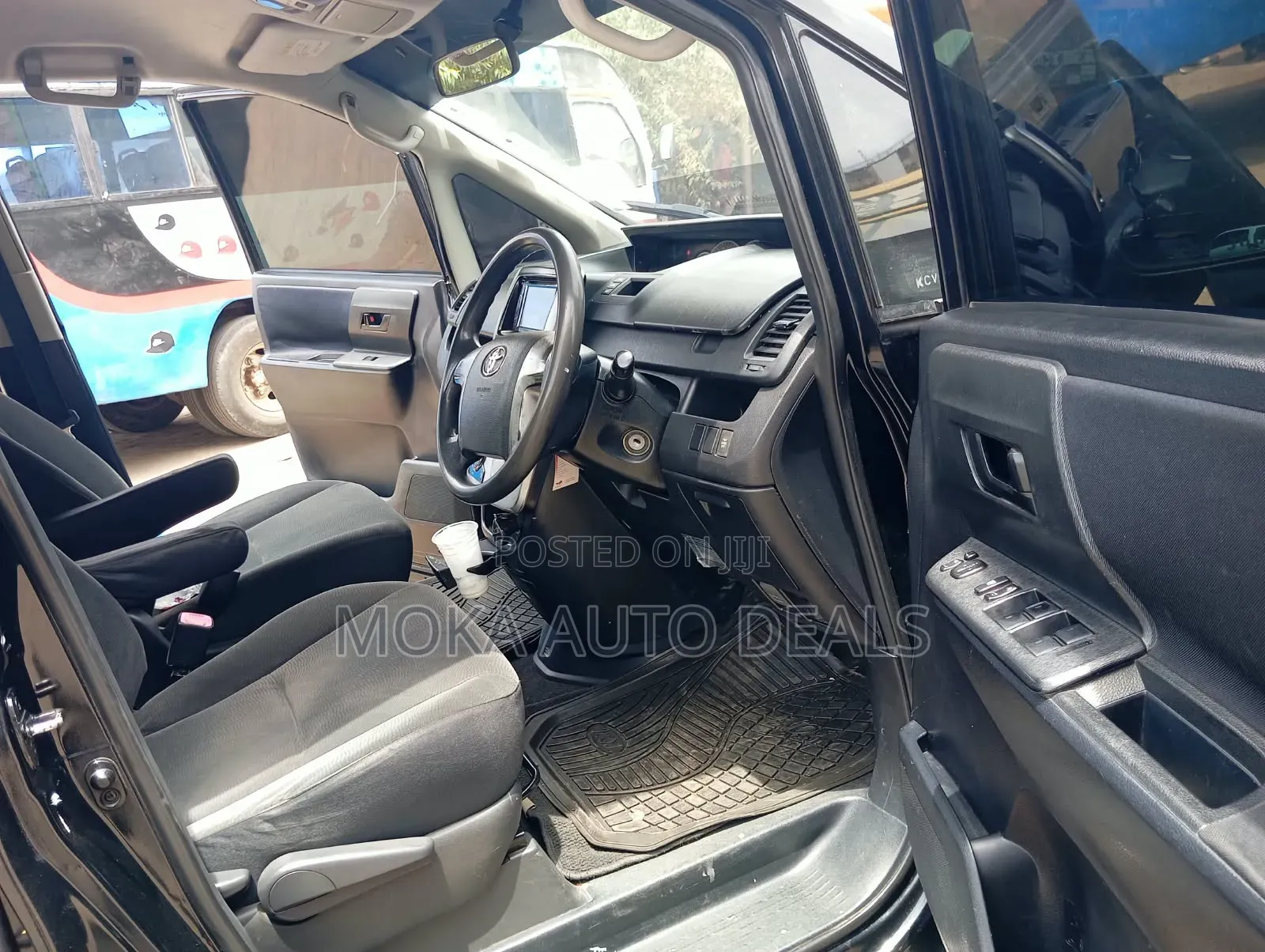 Toyota Voxy 2012 Black