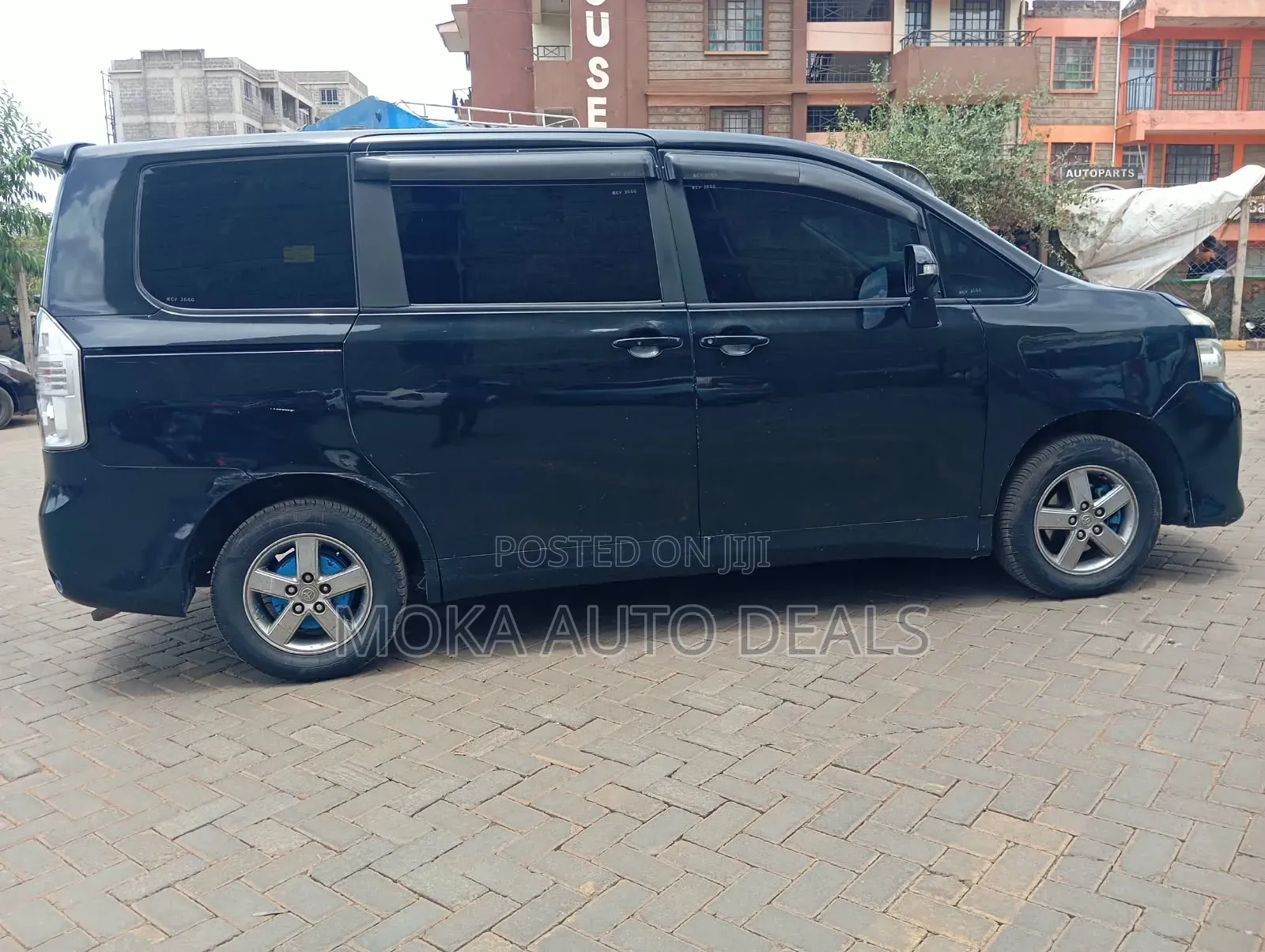 Toyota Voxy 2012 Black