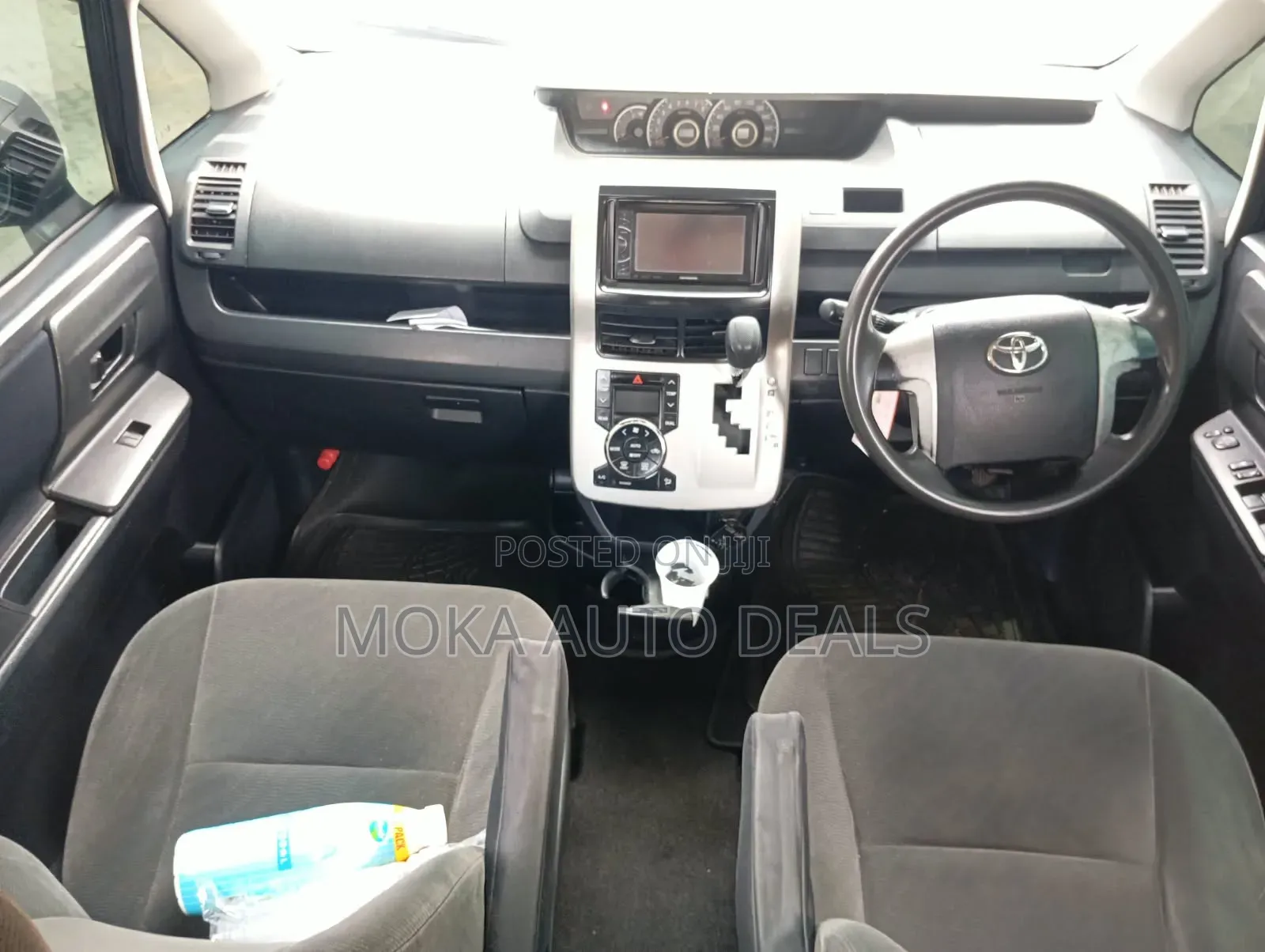 Toyota Voxy 2012 Black