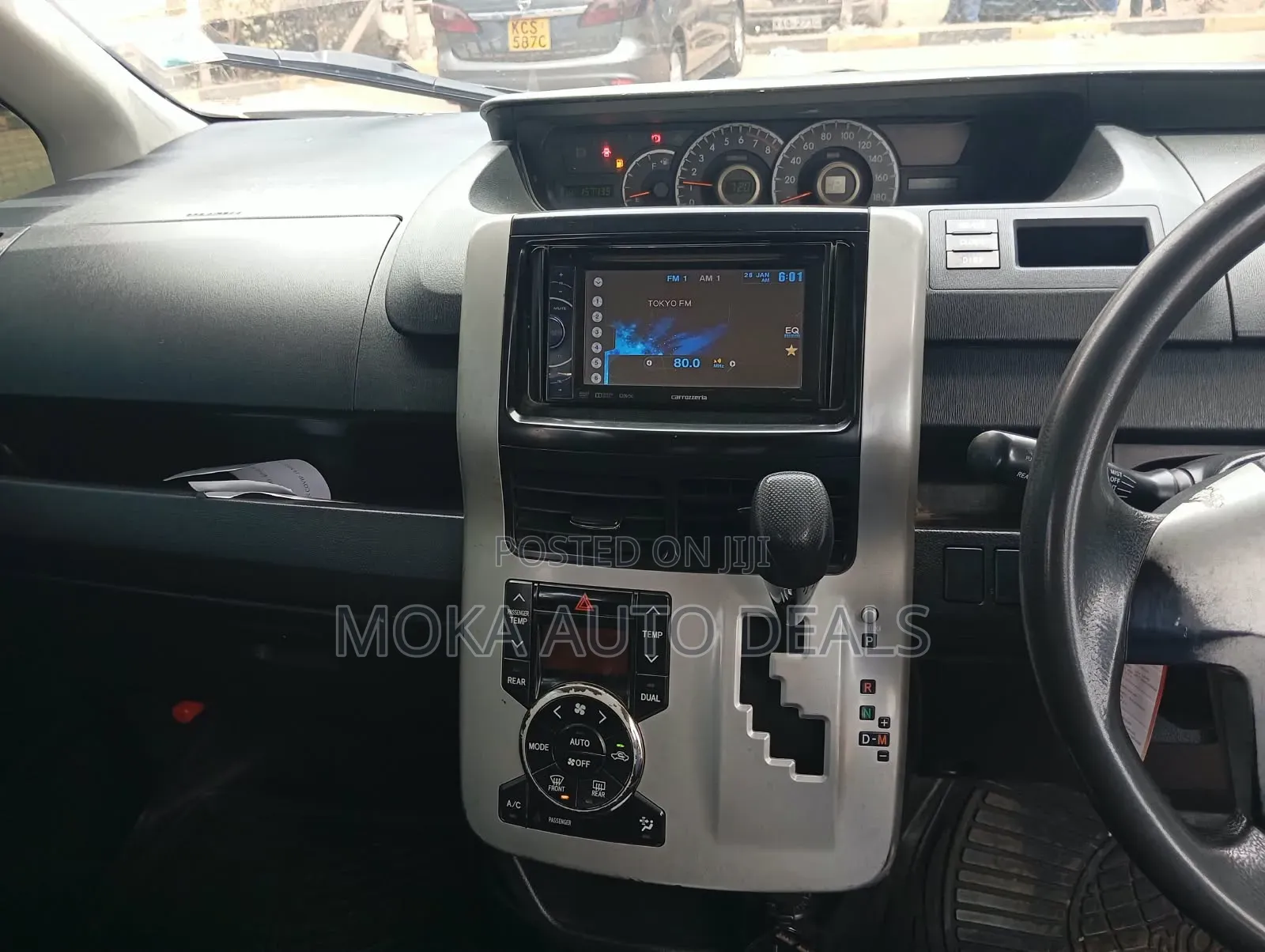 Toyota Voxy 2012 Black