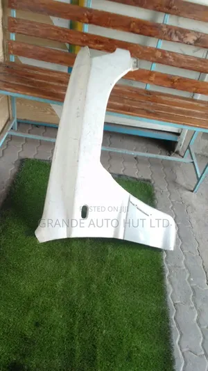 Mitsubish Pajero V21 Fender/Wing