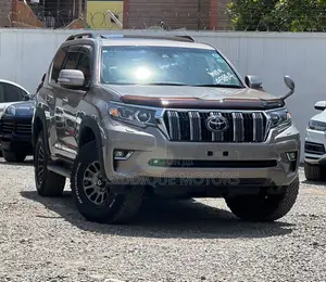 Toyota Land Cruiser Prado 2019 Green
