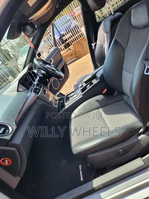 Mercedes-Benz C200 2014 Silver