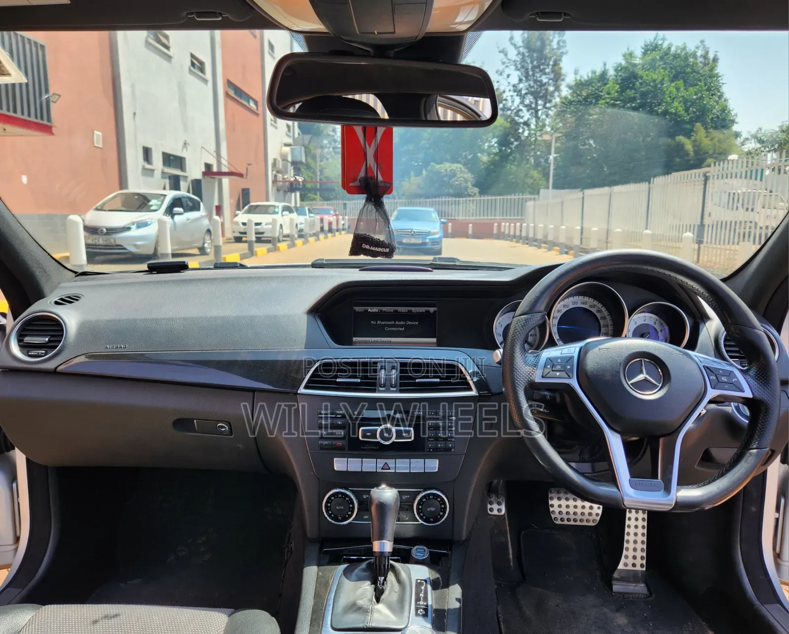 Mercedes-Benz C200 2014 Silver