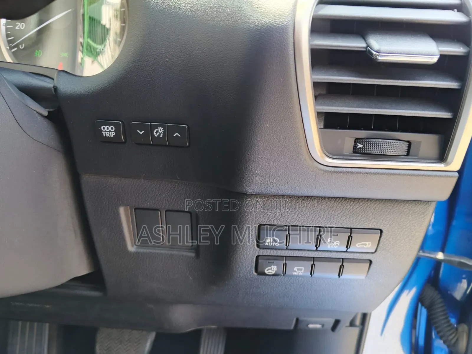 Lexus NX 2020 Blue