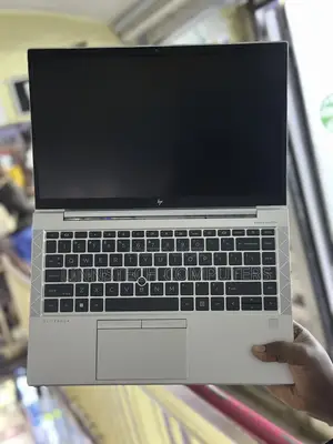 Laptop HP EliteBook 845 G8 16GB AMD Ryzen 7 SSD 256GB
