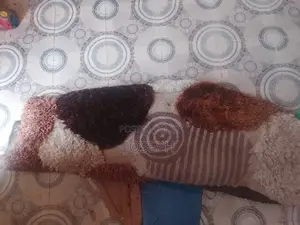 Persian Carpet 5"8 and Fluffy Carpet 5"8