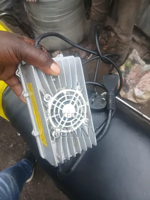 Roam Charger