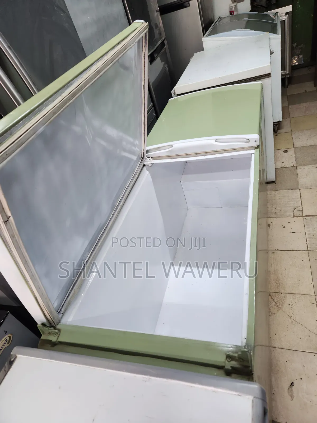 Working Exuk 500litres Freezer B4