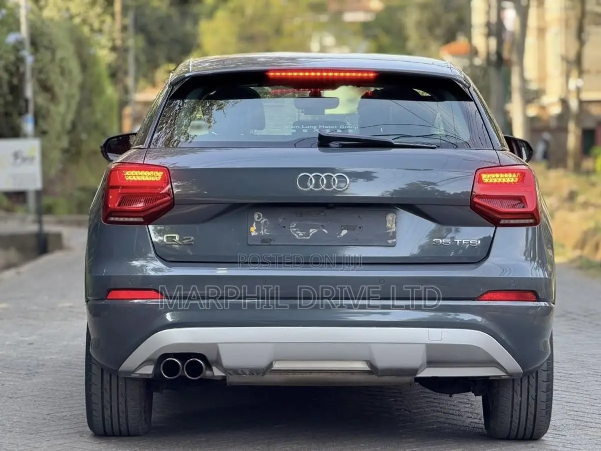 Audi Q2 2019 Gray