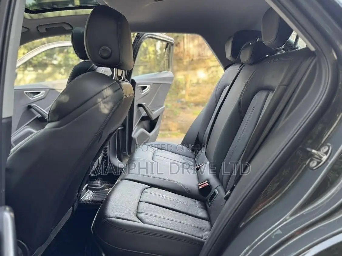 Audi Q2 2019 Gray