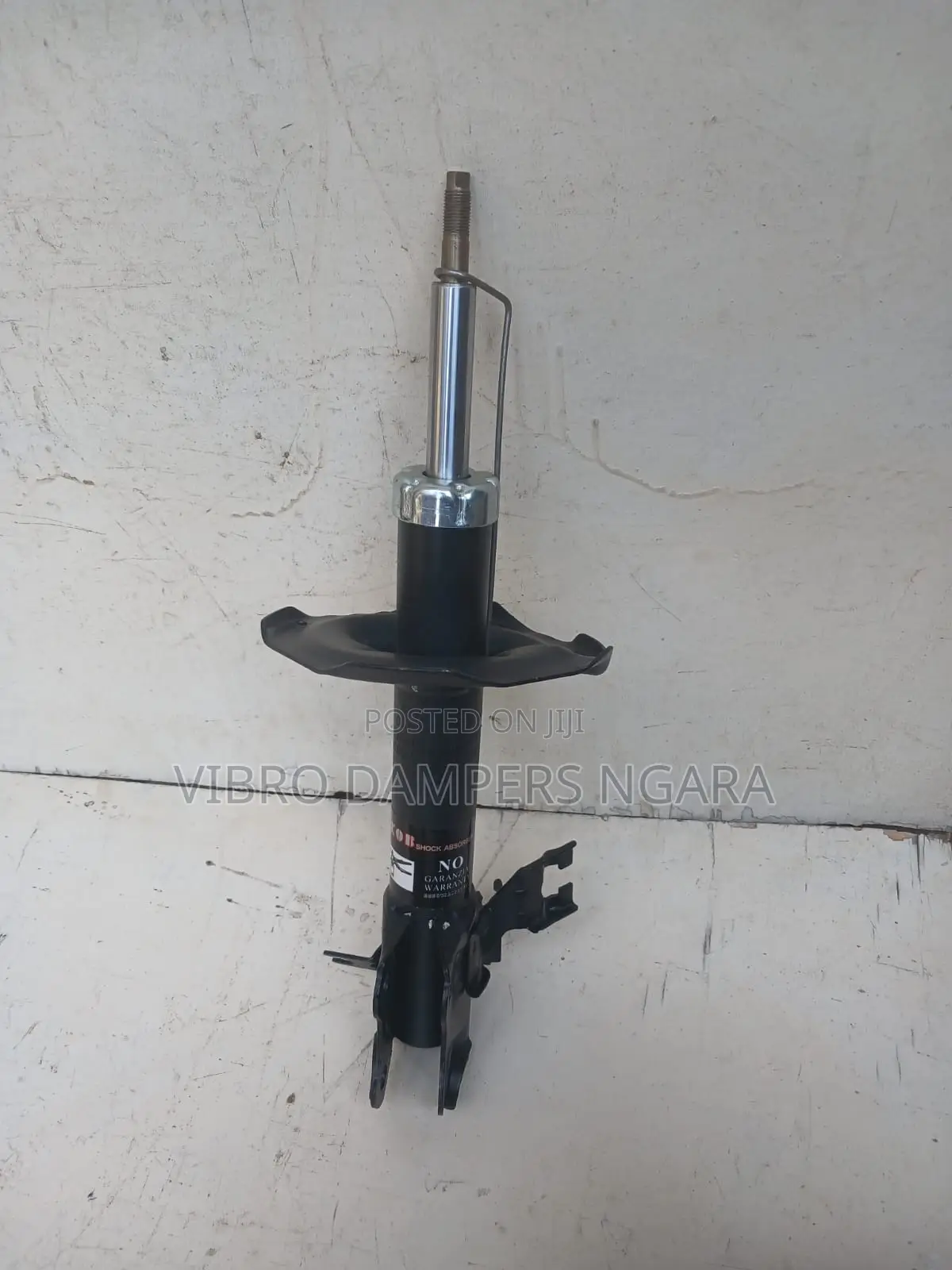 Nissan Sunny Front Shock