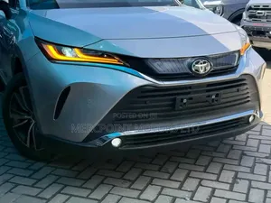 Toyota Harrier 2020 Silver
