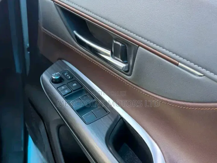 Toyota Harrier 2020 Silver