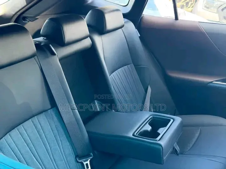 Toyota Harrier 2020 Silver