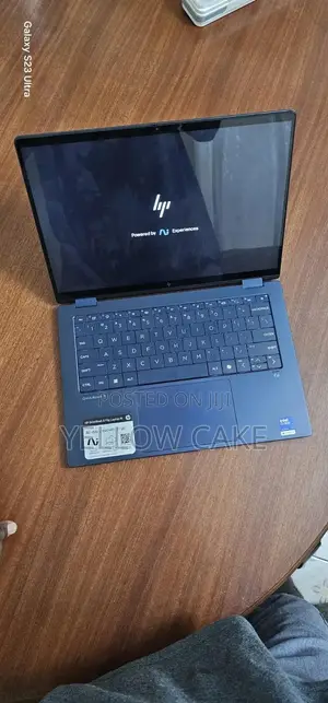 New Laptop HP OmniBook X Flip 14" 16GB Intel Core Ultra 7 SSD 1T