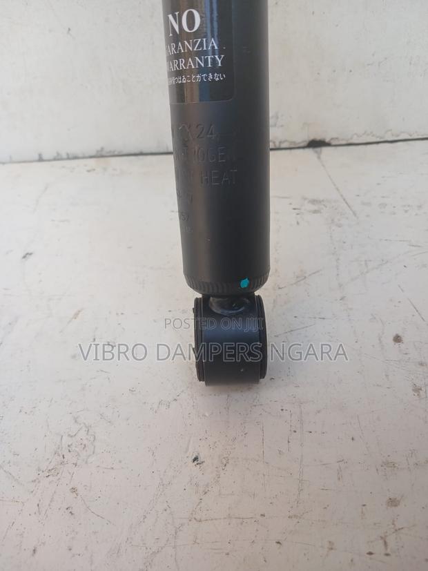 Suzuki Ciaz Rear Shock - thumbnail 3