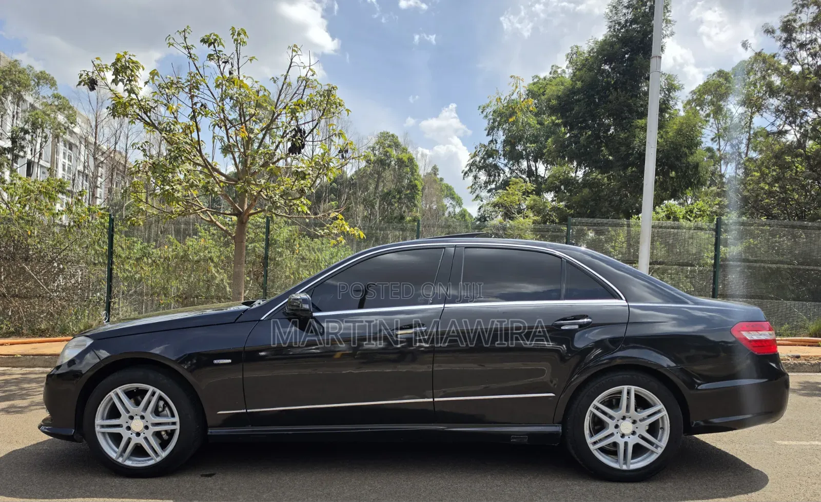 Mercedes-Benz E250 2012 Black