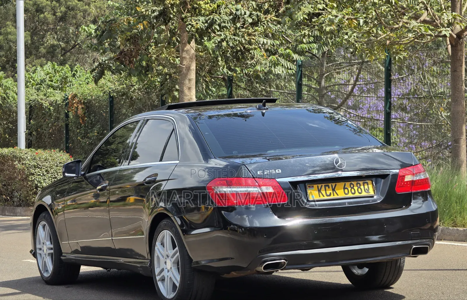 Mercedes-Benz E250 2012 Black