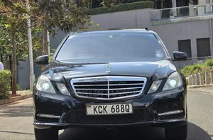 Mercedes-Benz E250 2012 Black