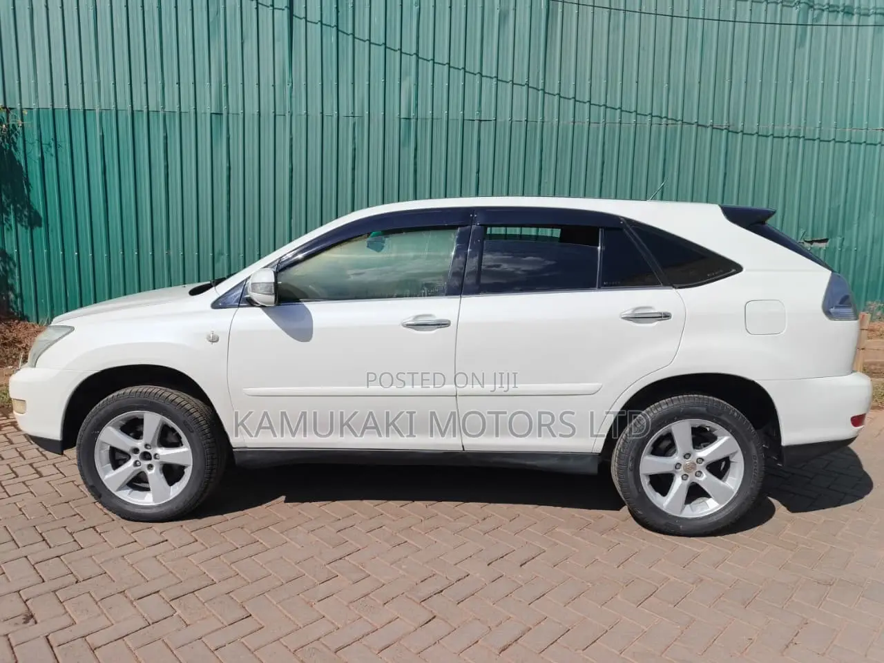 Toyota Harrier 240G 2007 White