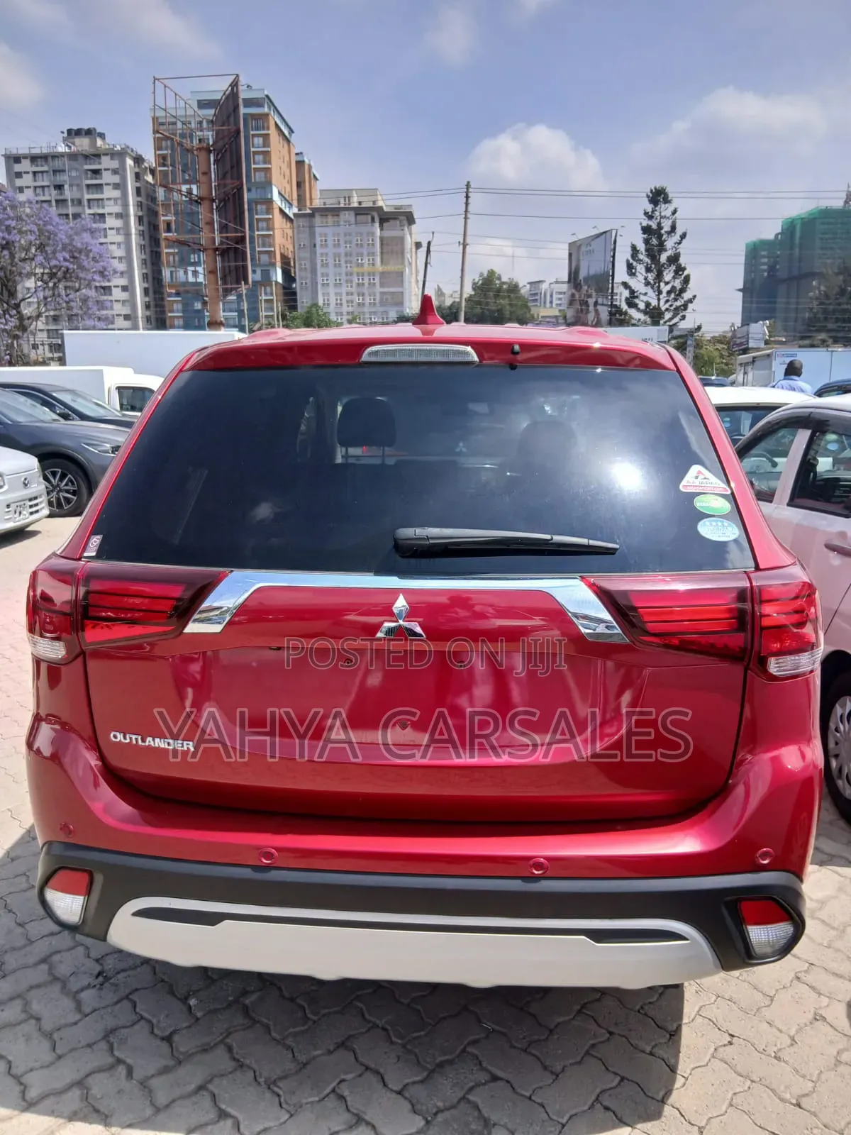 Mitsubishi Outlander 2019 Red
