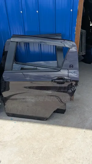Toyota Vitz Jewela Rear Door 2014
