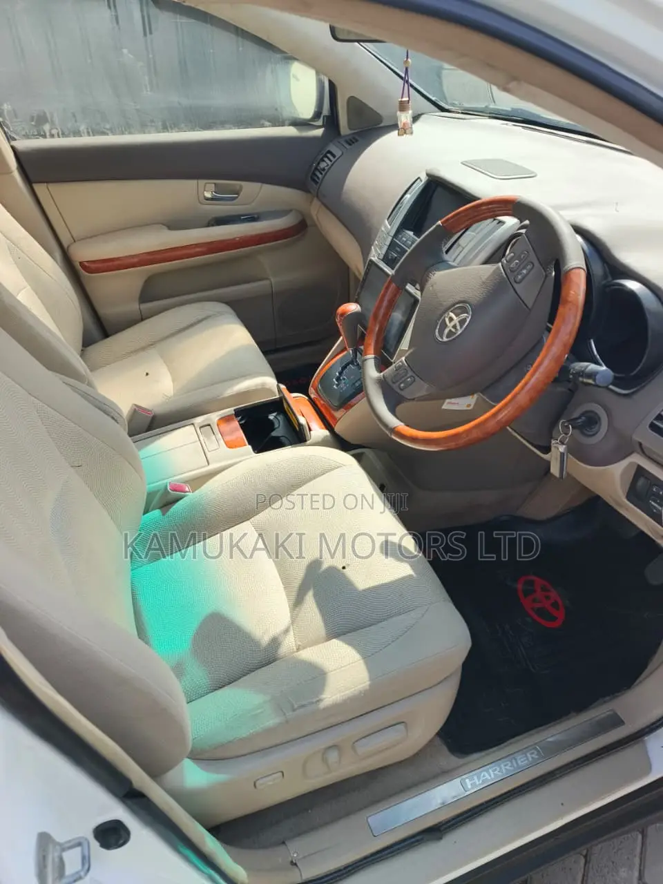 Toyota Harrier 240G 2007 White