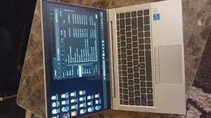 New Laptop HP EliteBook 840 G8 16GB Intel Core i5 SSHD (Hybrid) 256GB