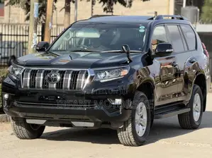 Toyota Land Cruiser Prado 2.8 2021 Matt Black