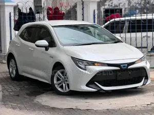 Toyota Corolla 2019 White