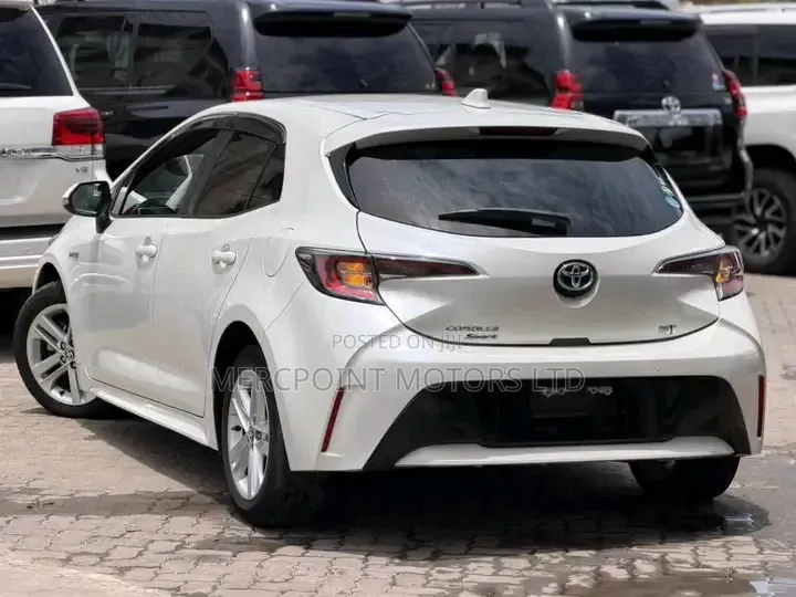 Toyota Corolla 2019 White