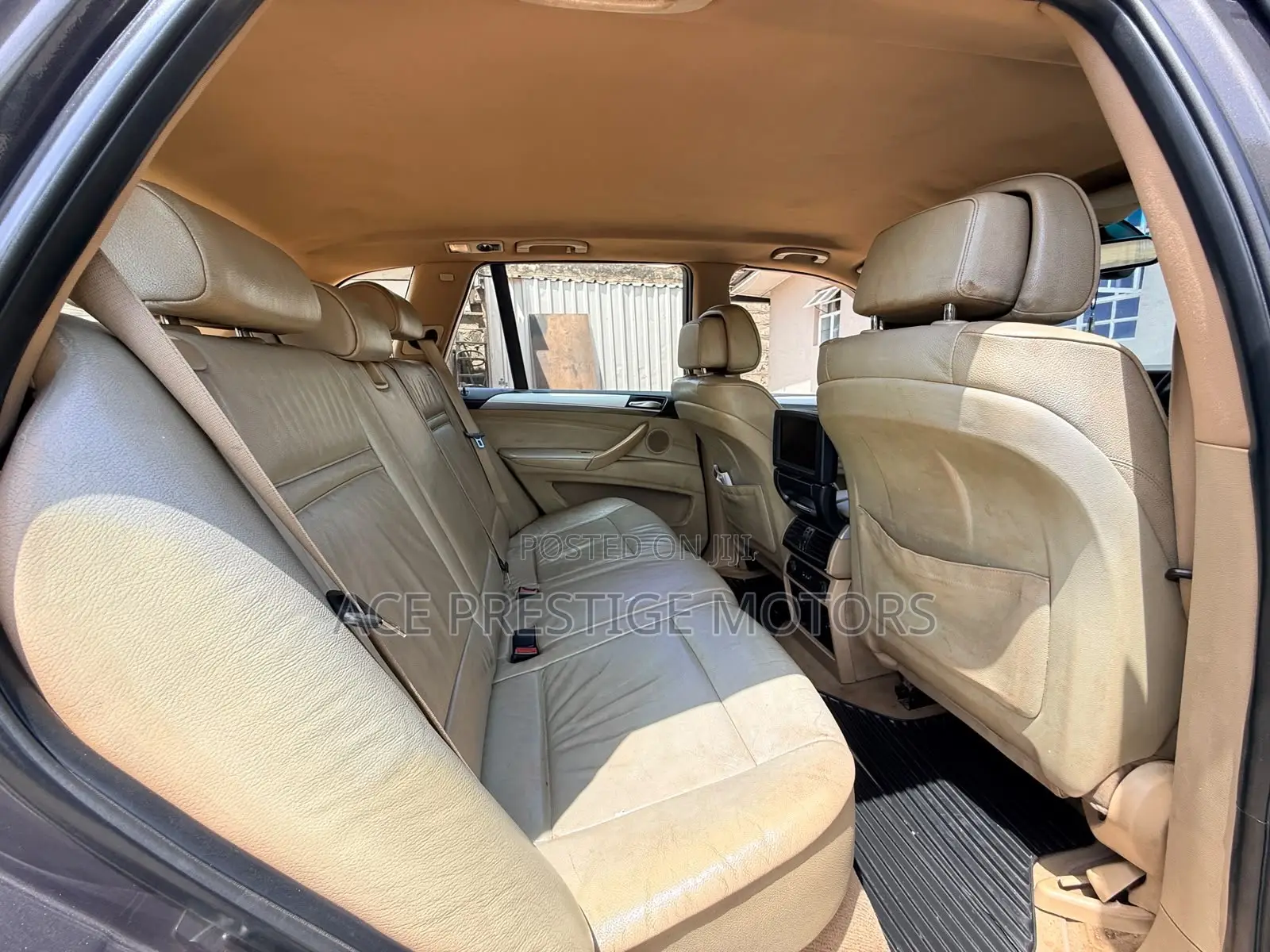 BMW X5 M 2010 Gold