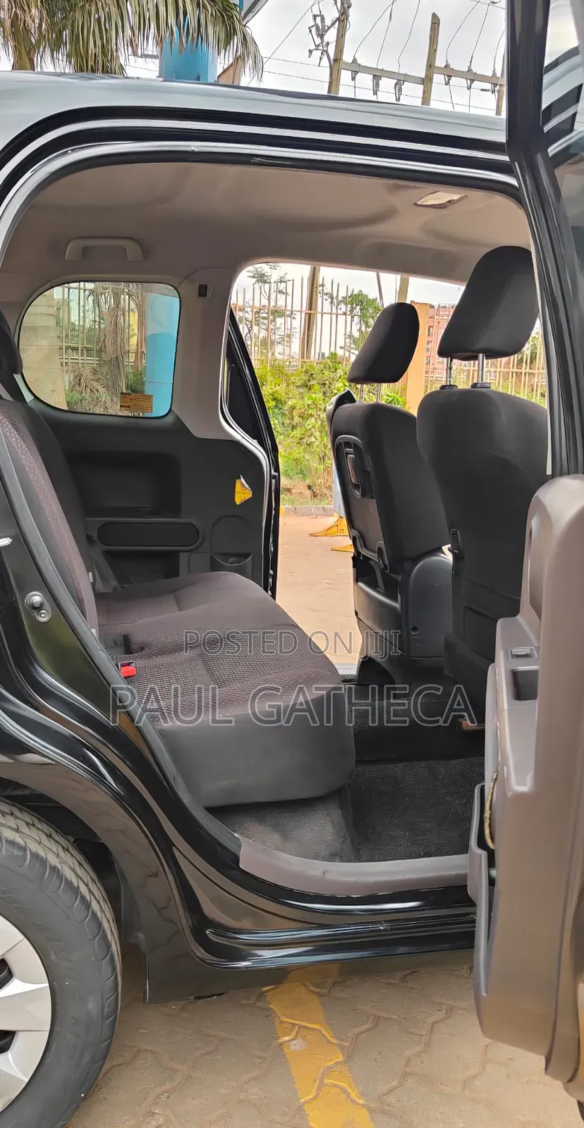 Toyota Porte 2015 Black