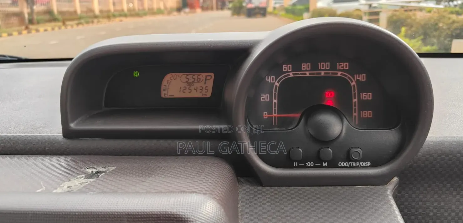 Toyota Porte 2015 Black
