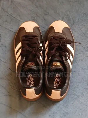 Sneakers Adidas