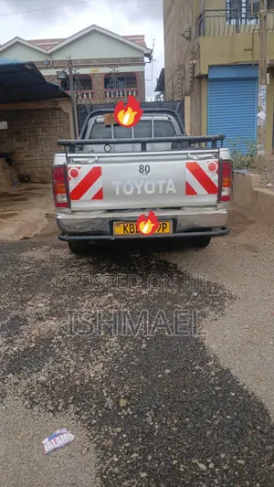 Toyota Hilux 2.5 D-4D 2008 Silver