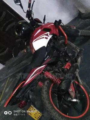 MTR MTR CB200 2023 Red