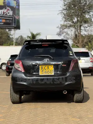 Toyota Vitz 2012 Black